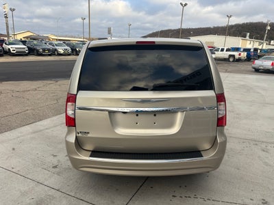 2015 Chrysler Town & Country Touring