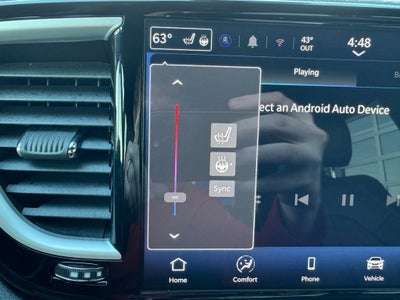 2025 Chrysler Voyager LX