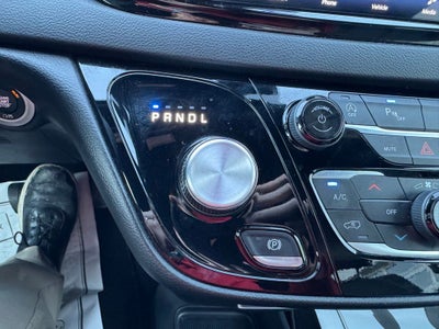 2025 Chrysler Voyager LX