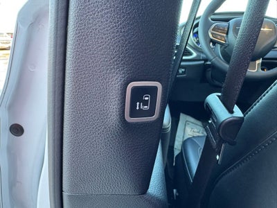 2025 Chrysler Voyager LX