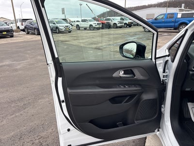 2026 Chrysler Voyager VOYAGER LX