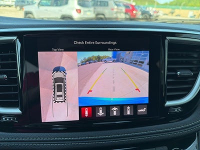 2027 Chrysler Pacifica PACIFICA SELECT AWD