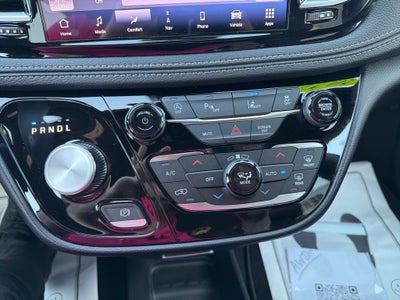 2027 Chrysler Pacifica PACIFICA SELECT AWD