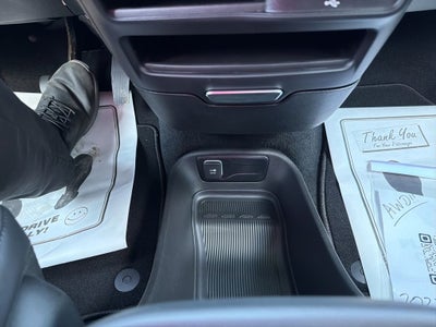 2027 Chrysler Pacifica PACIFICA SELECT AWD