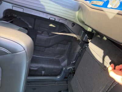 2027 Chrysler Pacifica PACIFICA SELECT AWD