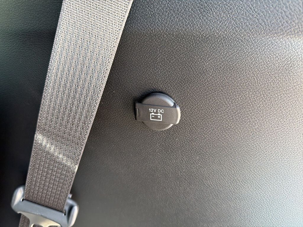 2027 Chrysler Pacifica PACIFICA SELECT AWD