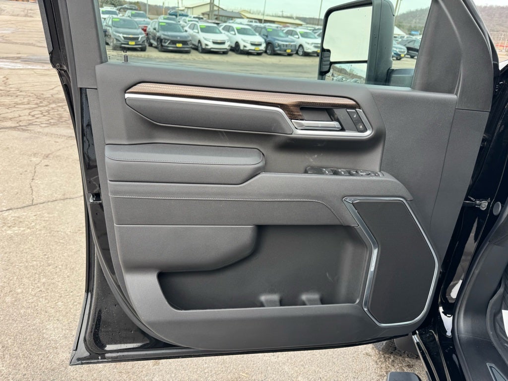 2026 Chevrolet Silverado 3500HD LT