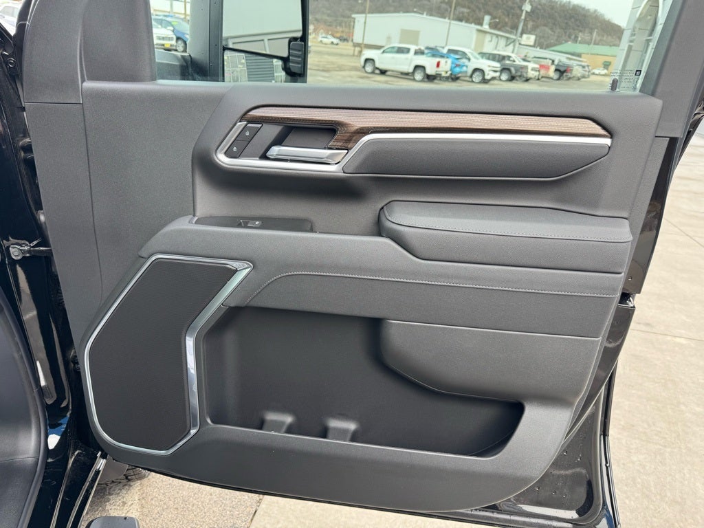 2026 Chevrolet Silverado 3500HD LT