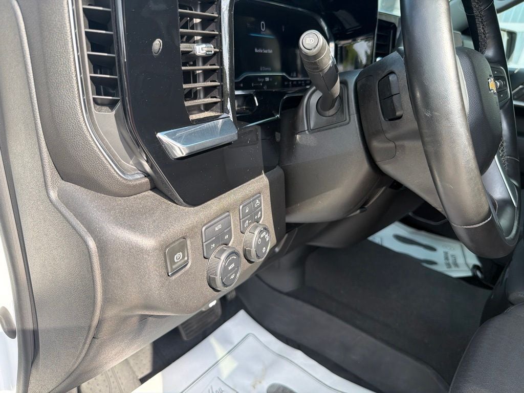 2024 Chevrolet Silverado 1500 4WD Crew Cab Short Bed LT