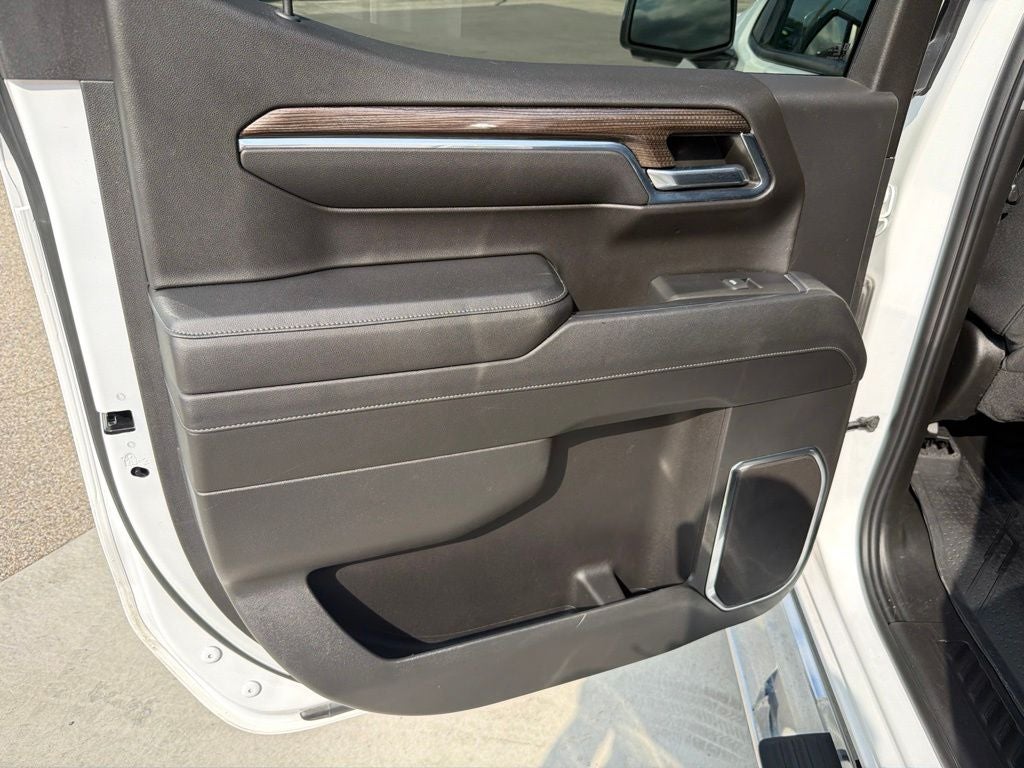 2024 Chevrolet Silverado 1500 4WD Crew Cab Short Bed LT