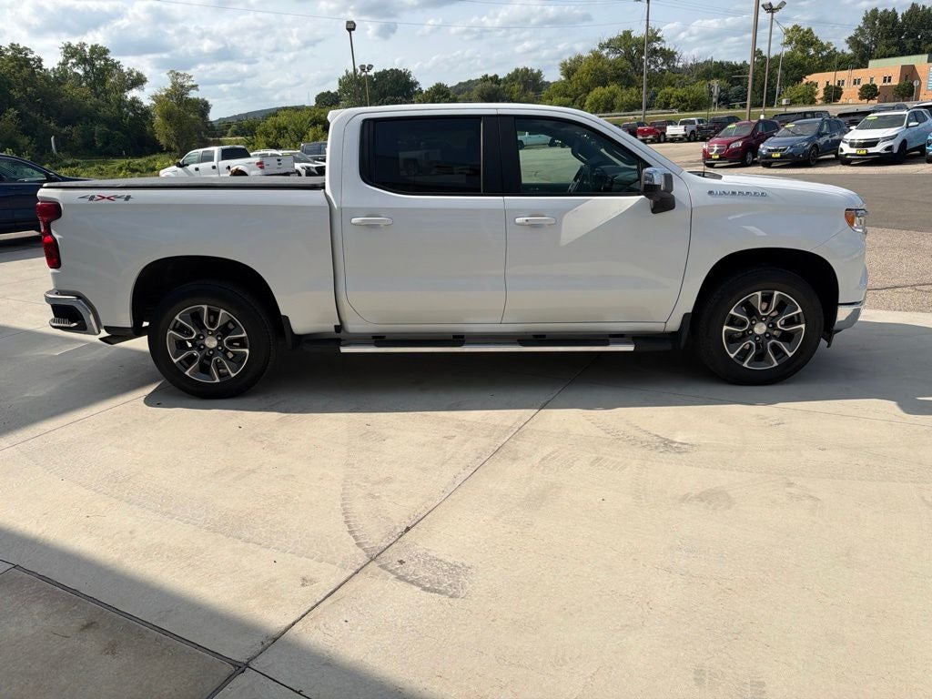2024 Chevrolet Silverado 1500 4WD Crew Cab Short Bed LT