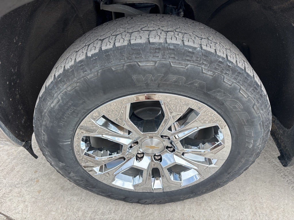 2023 Chevrolet Silverado 1500 4WD Crew Cab Short Bed LTZ