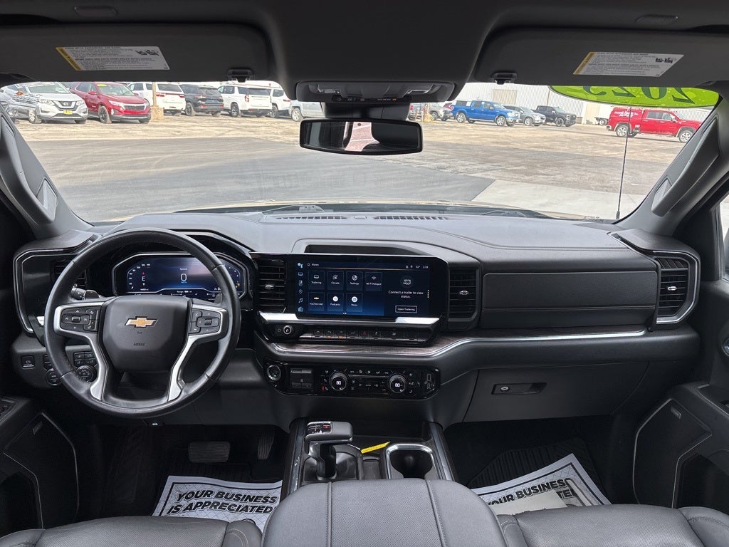 2023 Chevrolet Silverado 1500 4WD Crew Cab Short Bed LTZ