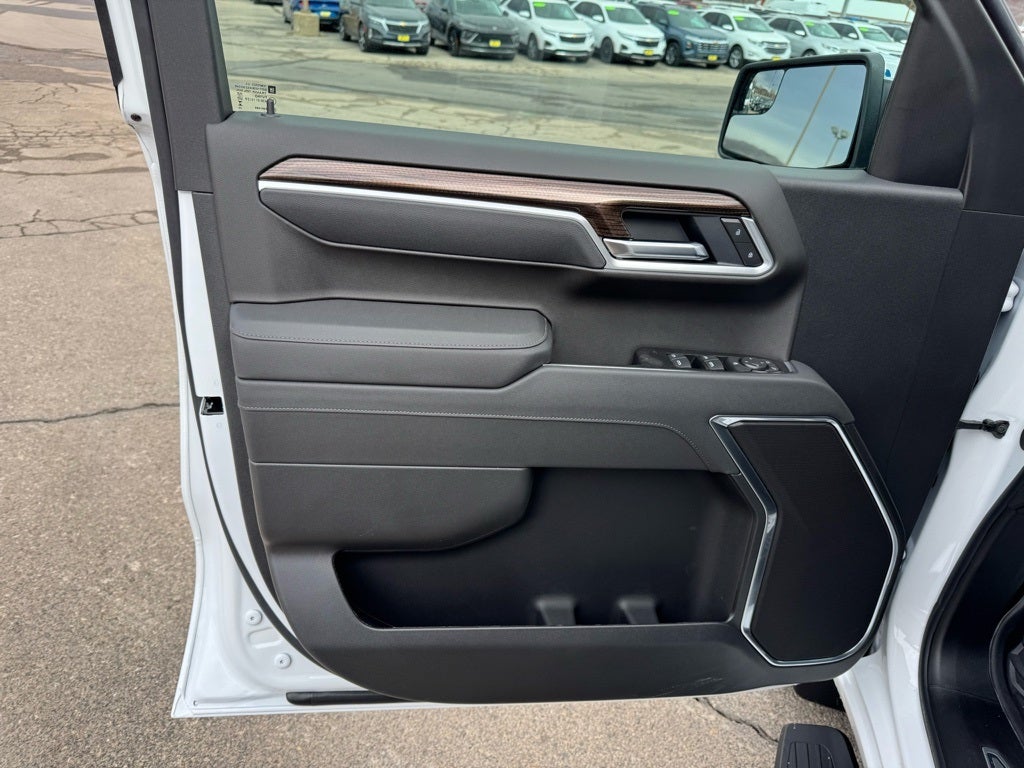 2026 Chevrolet Silverado 1500 LT LT1