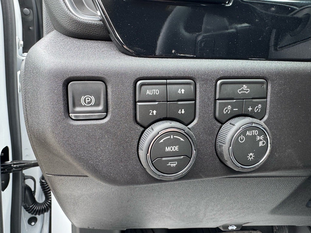 2026 Chevrolet Silverado 1500 LT LT1