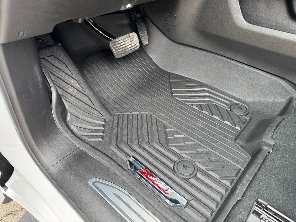 2026 Chevrolet Silverado 1500 LT LT1