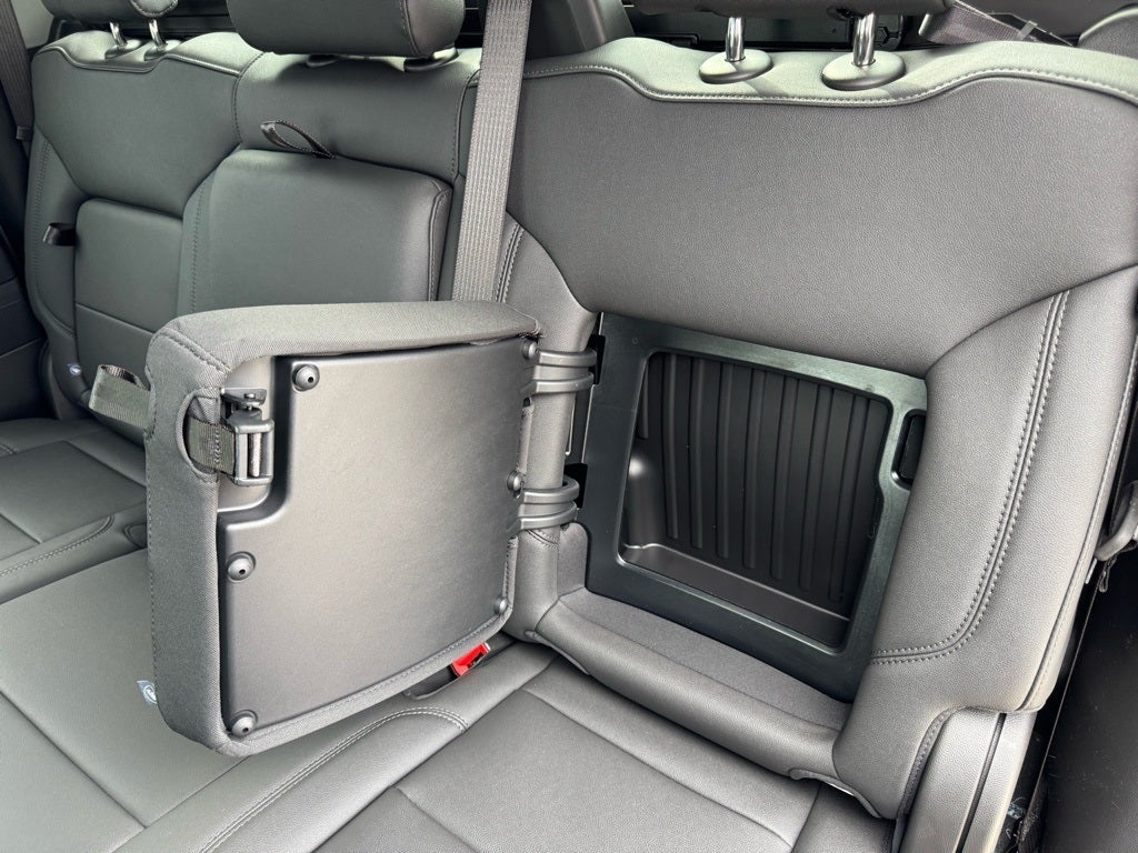 2026 Chevrolet Silverado 1500 LT LT1