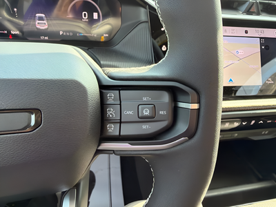 2026 Jeep Cherokee CHEROKEE OVERLAND 4X4