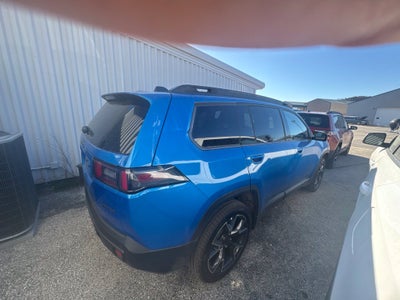 2027 Jeep Cherokee CHEROKEE LIMITED 4X4