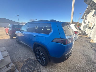 2027 Jeep Cherokee CHEROKEE LIMITED 4X4