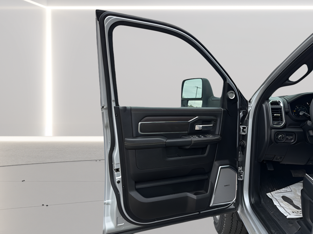 2026 RAM Ram 3500 RAM 3500 LARAMIE CREW CAB 4X4 6'4' BOX