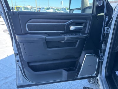 2026 RAM Ram 3500 RAM 3500 LARAMIE CREW CAB 4X4 6'4' BOX