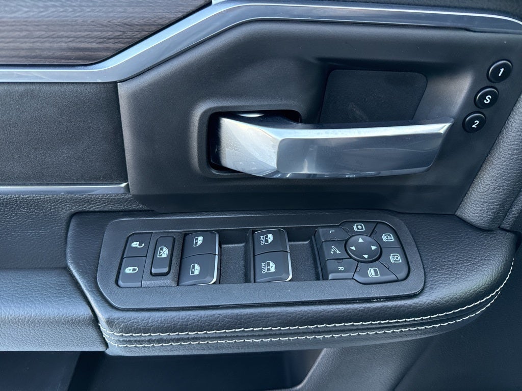 2026 RAM Ram 3500 RAM 3500 LARAMIE CREW CAB 4X4 6'4' BOX