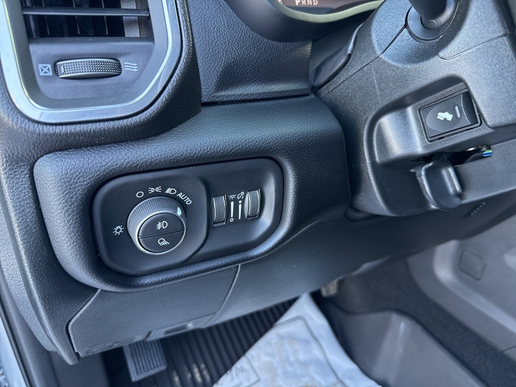 2026 RAM Ram 3500 RAM 3500 LARAMIE CREW CAB 4X4 6'4' BOX