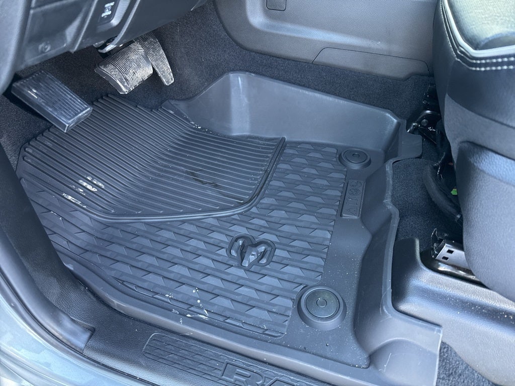 2026 RAM Ram 3500 RAM 3500 LARAMIE CREW CAB 4X4 6'4' BOX