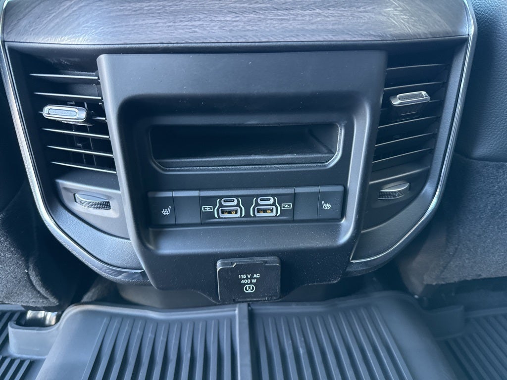 2026 RAM Ram 3500 RAM 3500 LARAMIE CREW CAB 4X4 6'4' BOX