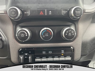 2022 RAM 3500 Tradesman Crew Cab 4x4 8' Box