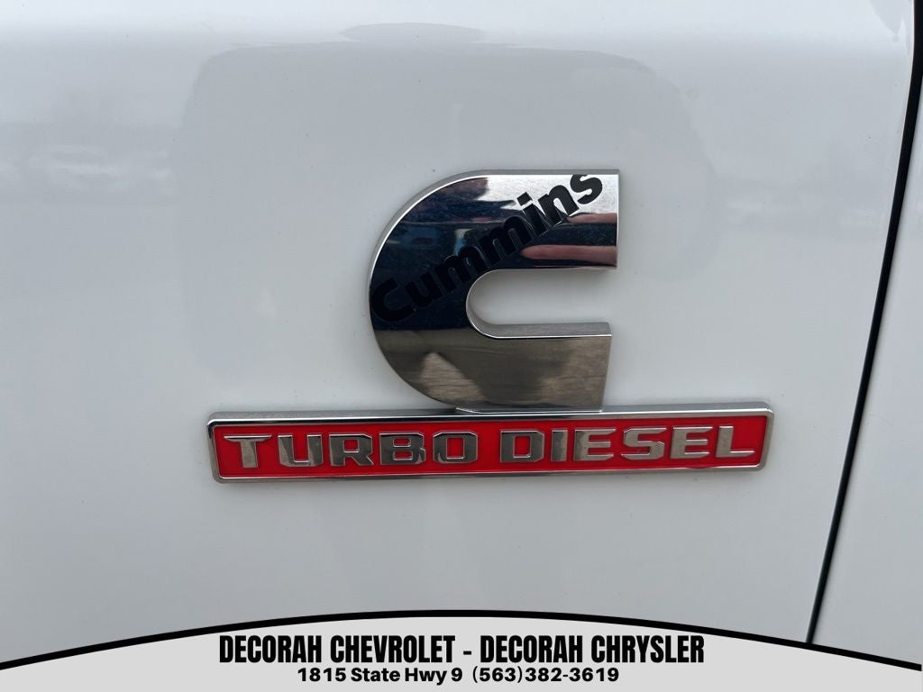 2022 RAM 3500 Tradesman Crew Cab 4x4 8' Box