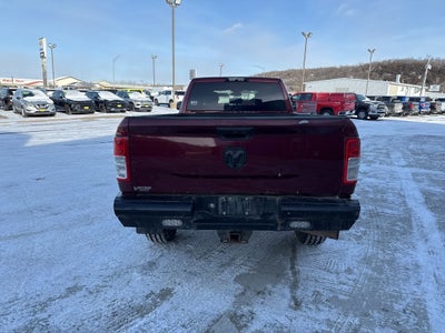 2020 RAM 3500 Big Horn Crew Cab 4x4 8' Box