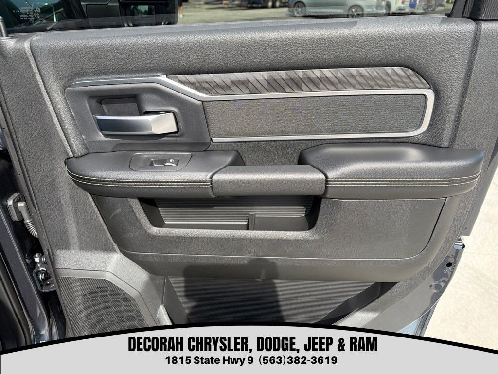 2026 RAM 3500 RAM 3500 BIG HORN CREW CAB 4X4 8' BOX