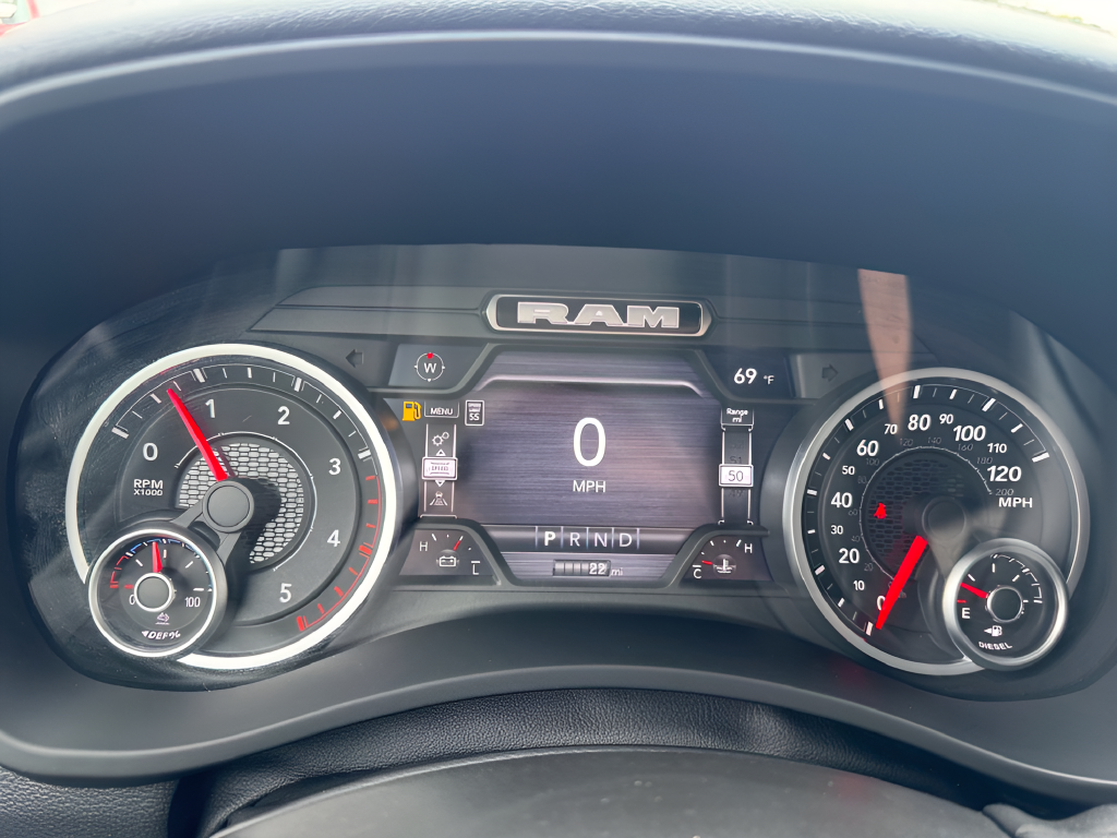 2027 RAM Ram 3500 RAM 3500 BIG HORN CREW CAB 4X4 8' BOX