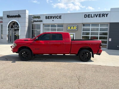 2022 RAM 3500 Big Horn Mega Cab 4x4 6'4' Box
