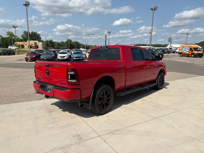 2022 RAM 3500 Big Horn Mega Cab 4x4 6'4' Box