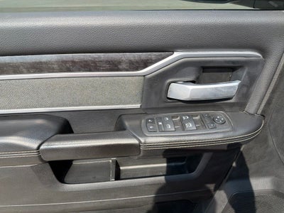 2022 RAM 3500 Big Horn Mega Cab 4x4 6'4' Box