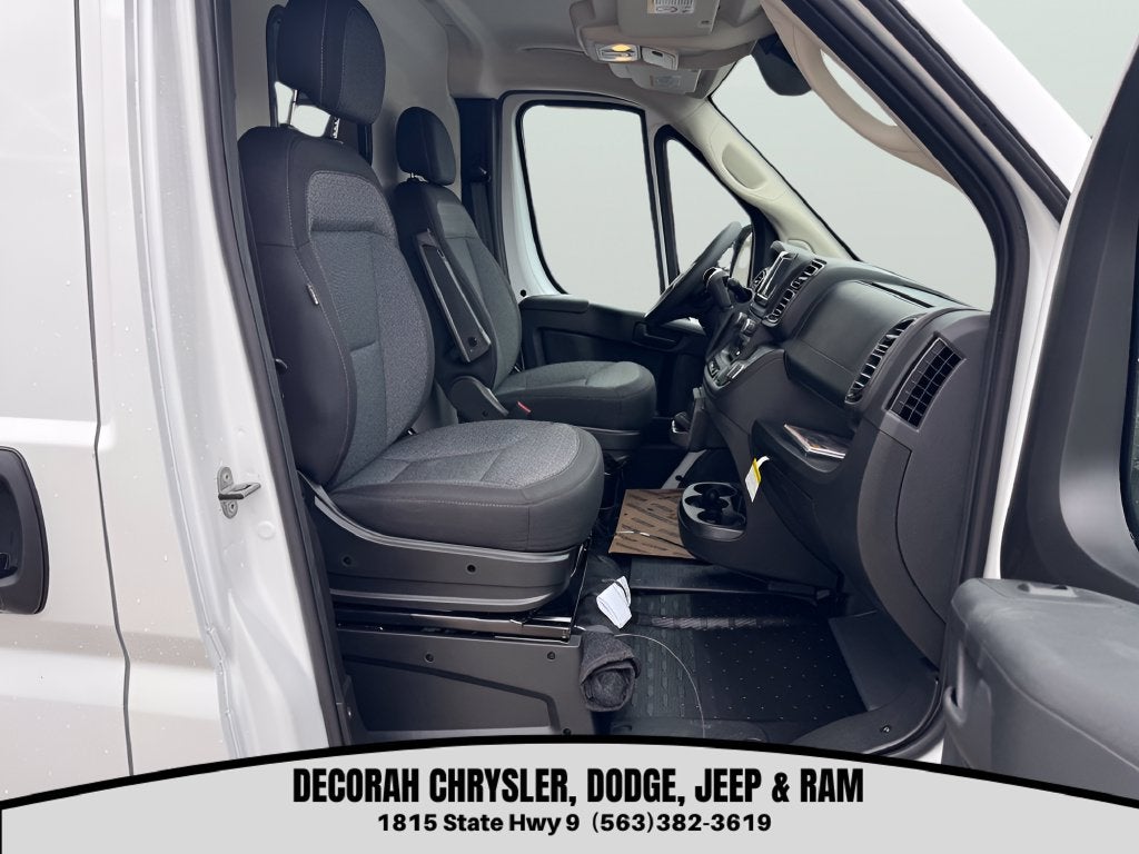 2027 RAM ProMaster Cargo Van Tradesman