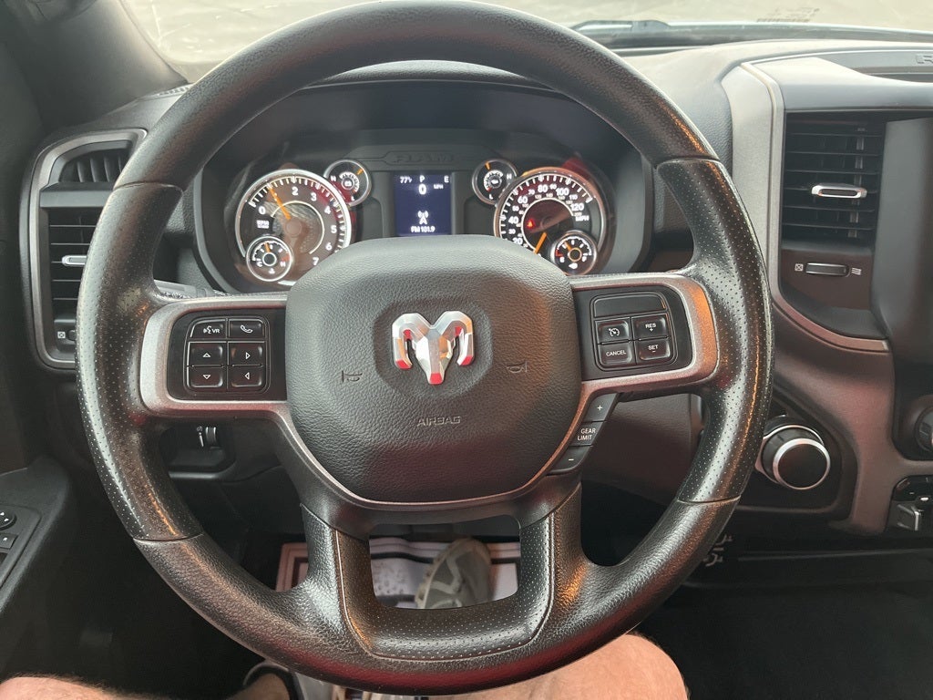 2022 RAM 2500 Tradesman Crew Cab 4x4 6'4' Box