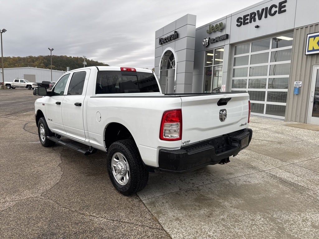 2022 RAM 2500 Tradesman Crew Cab 4x4 6'4' Box