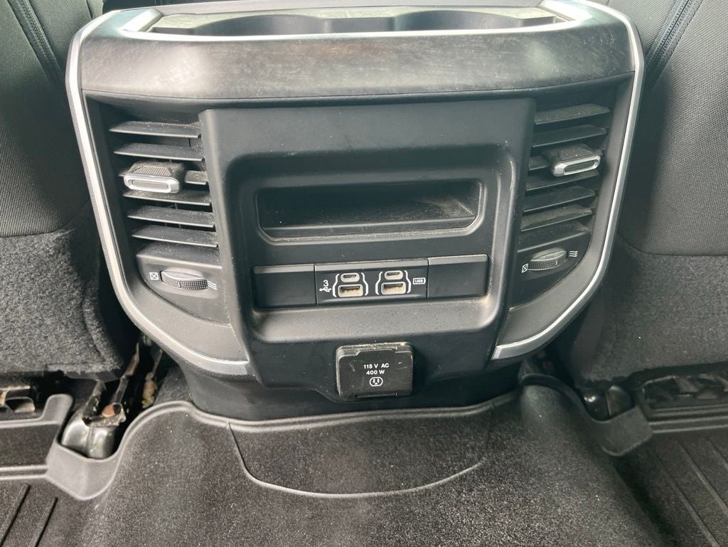 2020 RAM 2500 Big Horn Crew Cab 4x4 6'4' Box