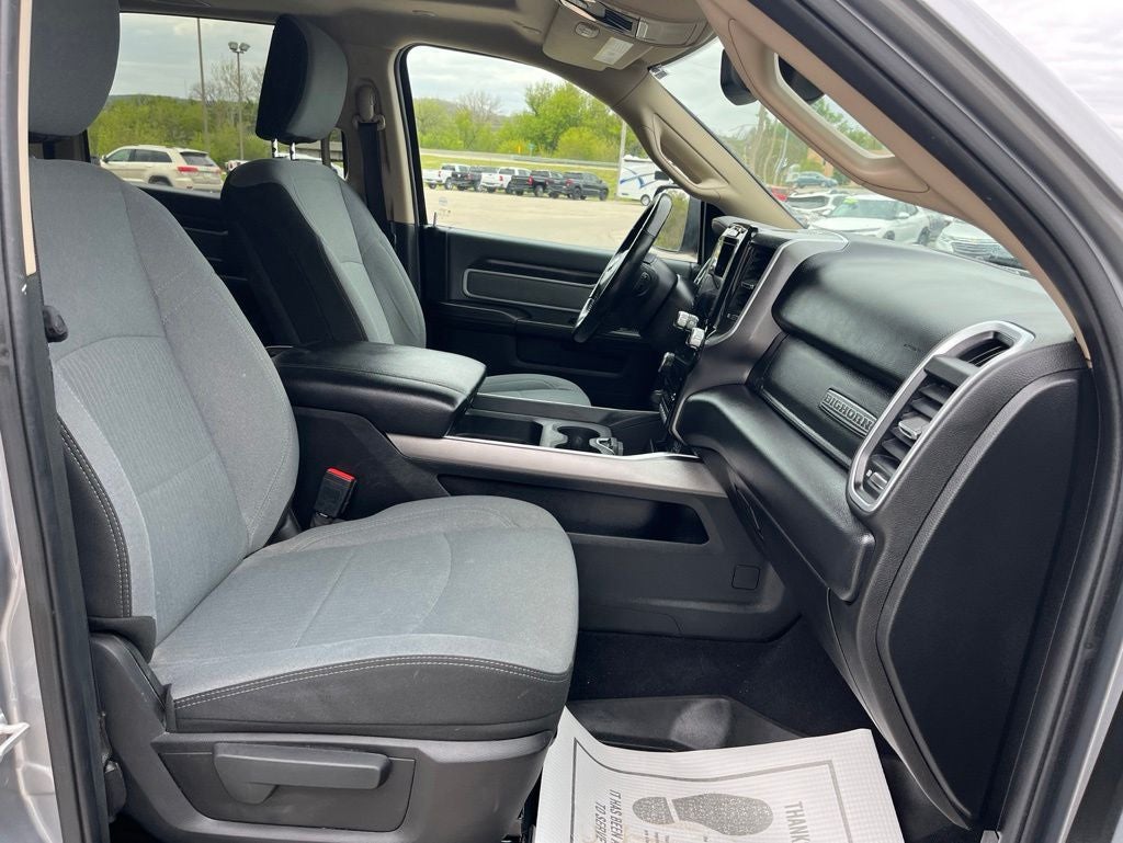 2020 RAM 2500 Big Horn Crew Cab 4x4 6'4' Box