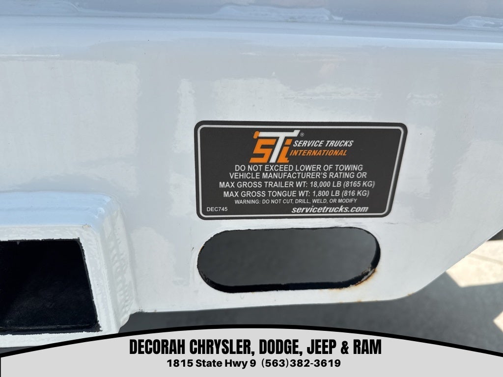 2024 RAM Ram 5500 Chassis Cab RAM 5500 TRADESMAN CHASSIS REGULAR CAB 4X4 84' CA