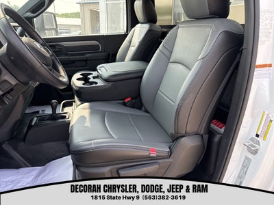 2024 RAM Ram 5500 Chassis Cab RAM 5500 TRADESMAN CHASSIS REGULAR CAB 4X4 84' CA