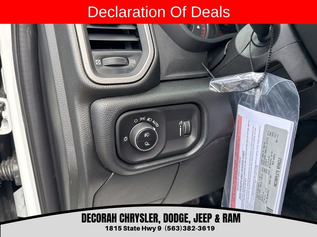 2026 RAM Ram 5500 Chassis Cab RAM 5500 TRADESMAN CHASSIS CREW CAB 4X4 60' CA