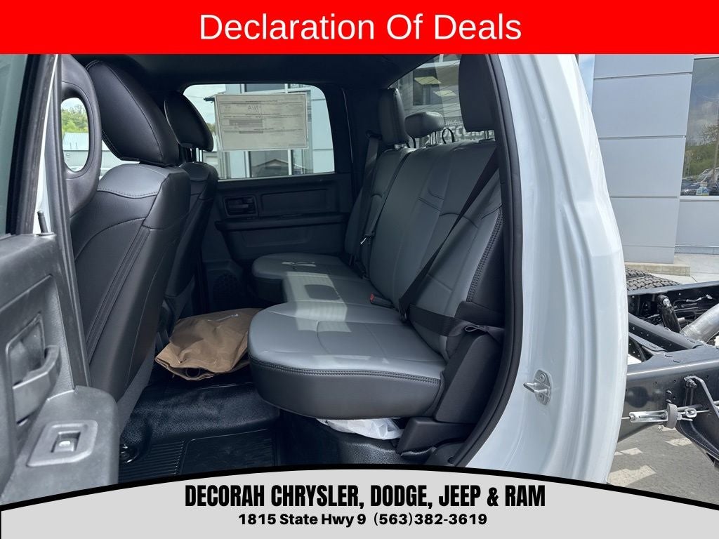2026 RAM Ram 5500 Chassis Cab RAM 5500 TRADESMAN CHASSIS CREW CAB 4X4 60' CA