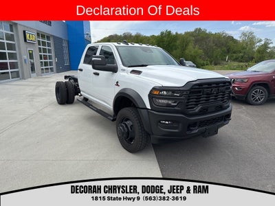 2026 RAM Ram 5500 Chassis Cab RAM 5500 TRADESMAN CHASSIS CREW CAB 4X4 60' CA