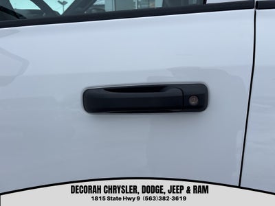 2026 RAM Ram 5500 Chassis Cab RAM 5500 TRADESMAN CHASSIS CREW CAB 4X4 84' CA