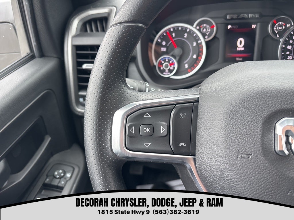 2026 RAM Ram 5500 Chassis Cab RAM 5500 TRADESMAN CHASSIS CREW CAB 4X4 84' CA